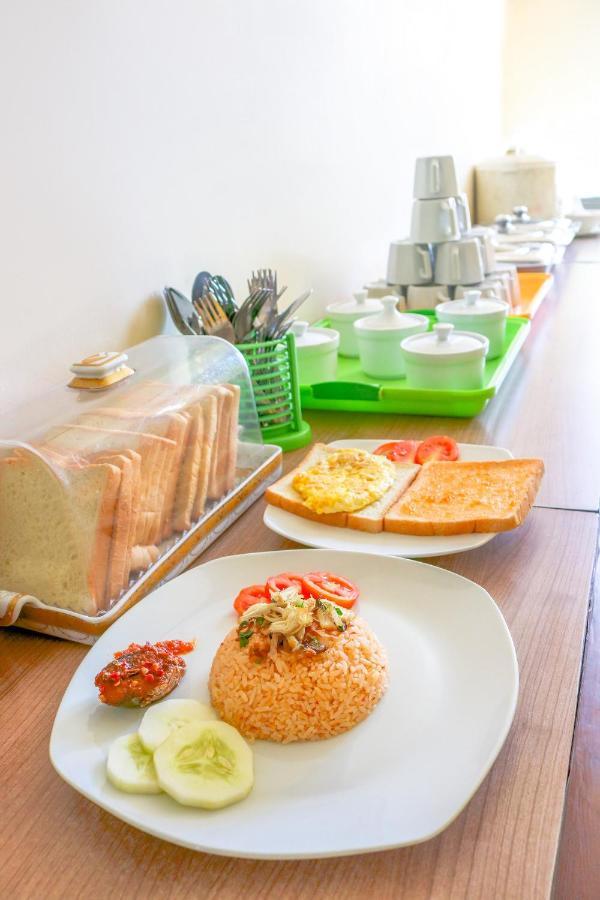 Legreen Suite Ratulangi Ambon Bagian luar foto